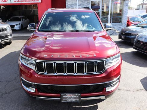 Used 2024 Jeep Wagoneer Series III AWD/4WD image 9