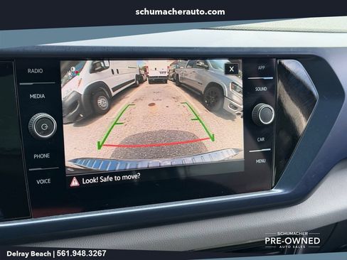 Used 2023 Volkswagen Taos SE w/ Panoramic Sunroof Package FWD image 22