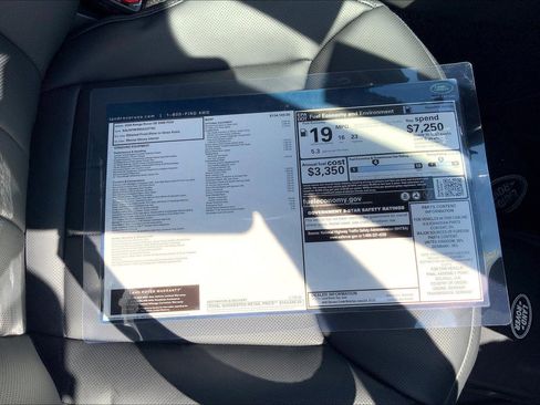 New 2025 Land Rover Range Rover SE image 15