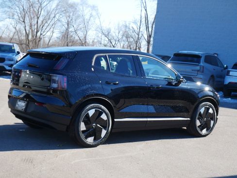 New 2026 Volvo EX30 Ultra w/ Protection Package Premier image 3