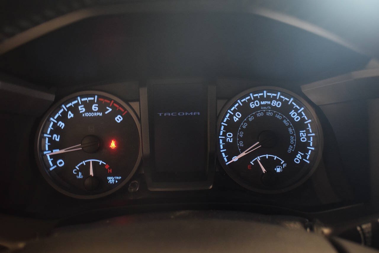 Used 2019 Toyota Tacoma TRD Pro AWD/4WD image 34
