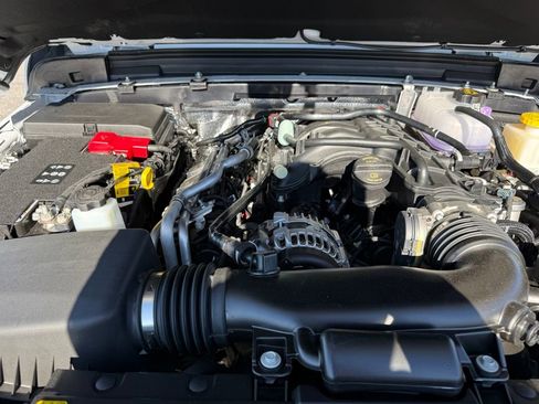 New 2026 Jeep Gladiator Sport AWD/4WD image 23