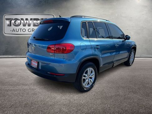Used 2017 Volkswagen Tiguan S image 4