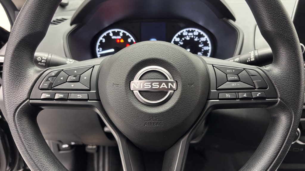 Used 2025 Nissan Altima 2.5 S FWD image 19