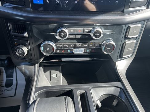 New 2026 Ford F150 Lariat w/ Equipment Group 501A Mid image 30