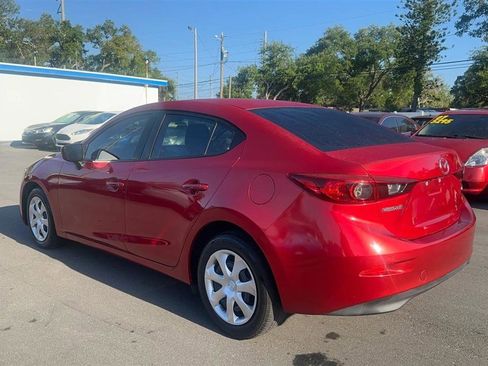Used 2018 MAZDA MAZDA3 Sport FWD image 9
