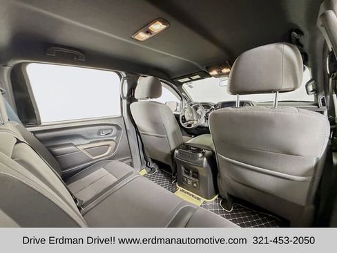 Used 2024 Nissan Titan SV w/ SV Bronze Edition Package image 29