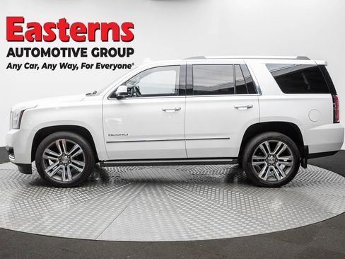 Used 2020 GMC Yukon Denali w/ Denali Ultimate Package AWD/4WD image 16