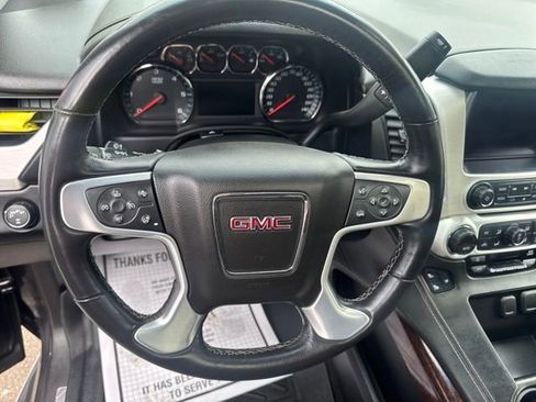 Used 2017 GMC Yukon SLT w/ Premium Edition AWD/4WD image 15