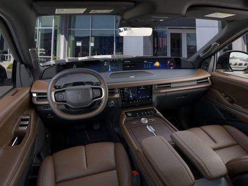 New 2025 Lincoln Navigator L Reserve image 9