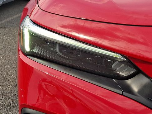 Used 2023 Honda Civic Sport image 9