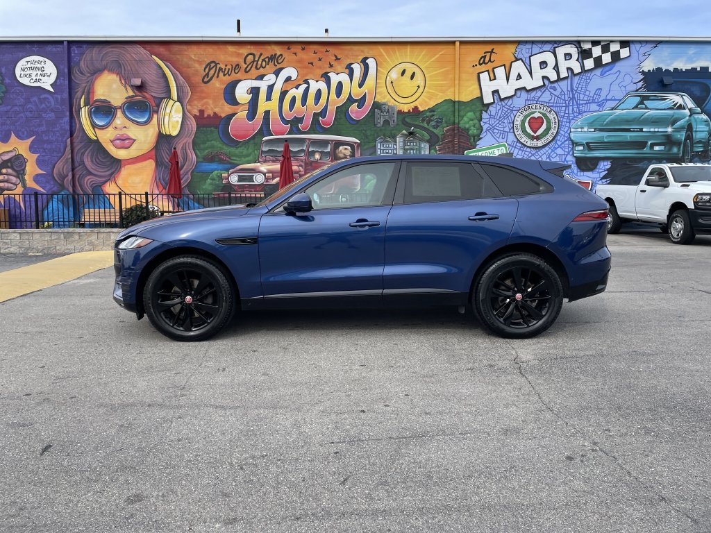 Used 2023 Jaguar F-PACE S AWD/4WD image 2