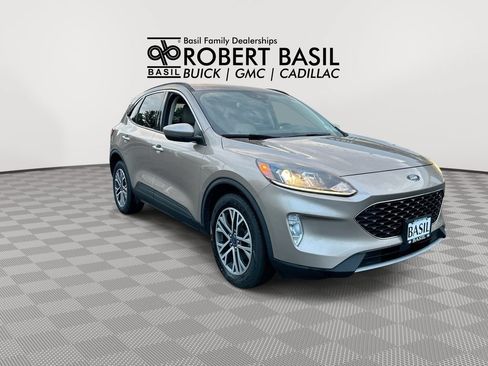 Used 2020 Ford Escape SEL AWD/4WD image 2