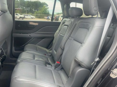Used 2020 Lincoln Aviator Reserve AWD/4WD image 33