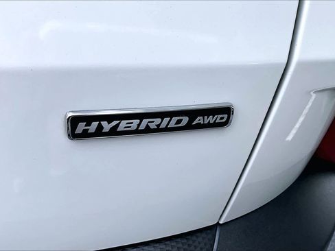 Used 2020 Ford Escape Titanium AWD/4WD image 10