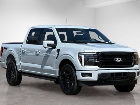 Used 2025 Ford F150 Lariat w/ Equipment Group 501A Mid AWD/4WD image 8