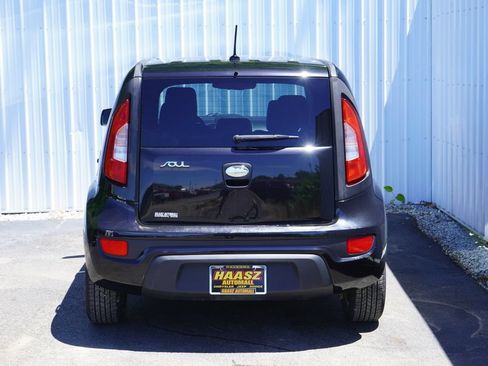 Used 2013 Kia Soul FWD image 5