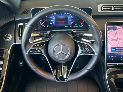 Certified 2022 Mercedes-Benz S 500 4MATIC image 32