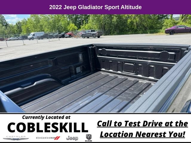 Used 2022 Jeep Gladiator Sport AWD/4WD image 11