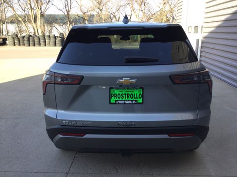 New 2026 Chevrolet Equinox LT w/ Convenience Package II image 4