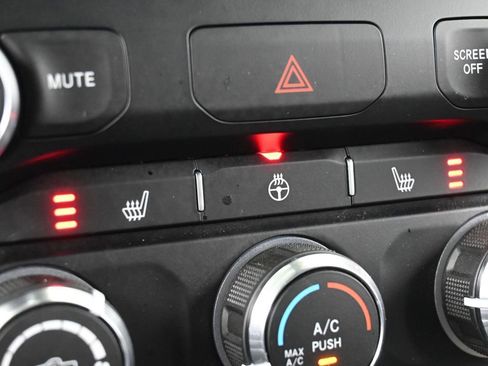 Used 2023 RAM 1500 Big Horn image 22