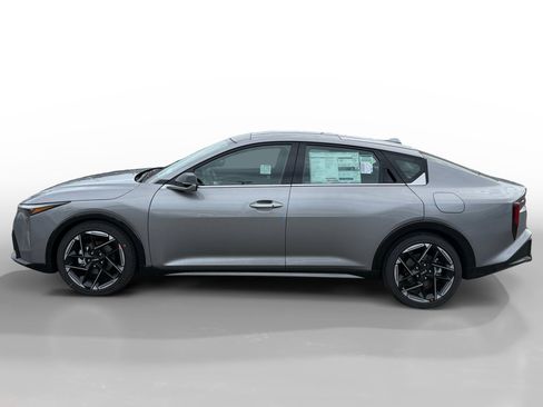 New 2026 Kia K4 GT-Line image 2