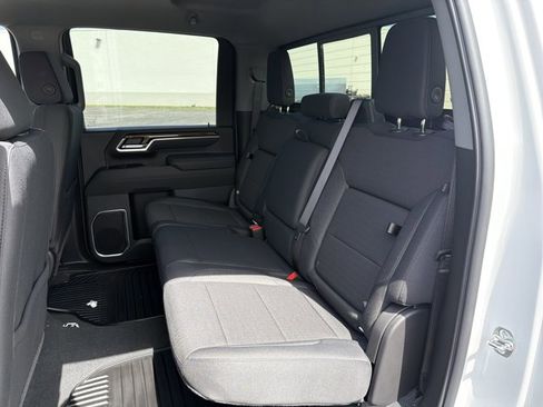 New 2026 Chevrolet Silverado 2500 LT w/ Z71 Chrome Sport Edition AWD/4WD image 24