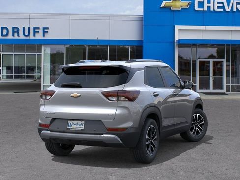 New 2026 Chevrolet TrailBlazer LT w/ Convenience Package FWD image 4