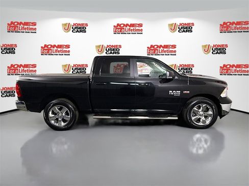 Used 2019 RAM 1500 Big Horn image 17