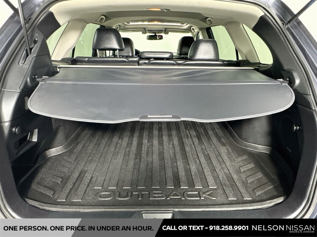 Used 2016 Subaru Outback 2.5i Limited AWD/4WD image 28