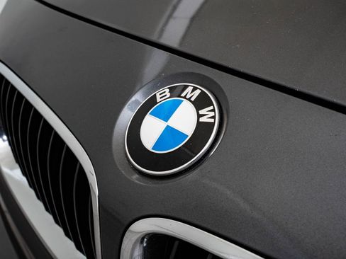 Used 2016 BMW 328i Sedan RWD image 3