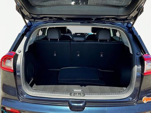 Used 2019 Kia Niro EX Premium FWD image 26