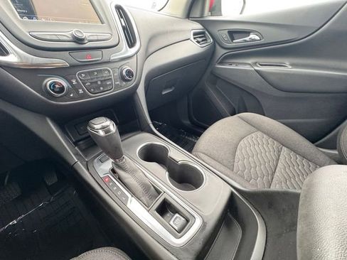Used 2019 Chevrolet Equinox LT image 10