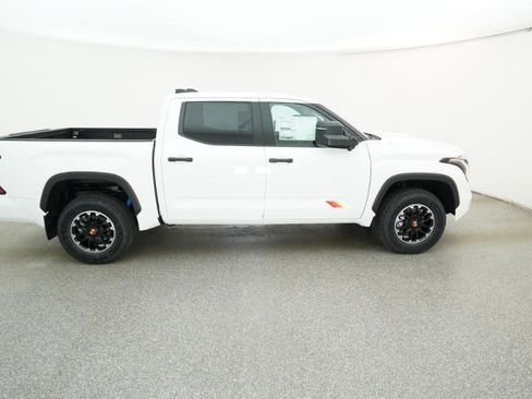 New 2026 Toyota Tundra SR5 AWD/4WD image 4