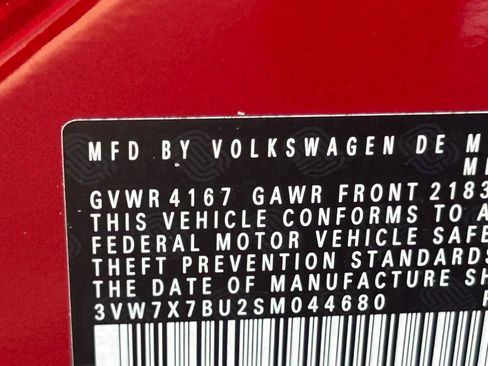 Used 2025 Volkswagen Jetta SE w/ Sunroof Package image 56