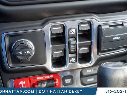 Used 2020 Jeep Wrangler Unlimited Rubicon w/ LED Lighting Group image 12