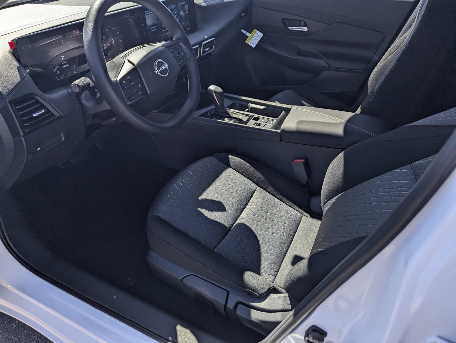 New 2027 Nissan Sentra SV w/ Floor Mat Package FWD image 9