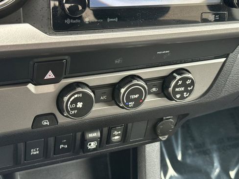 Used 2019 Toyota Tacoma SR5 image 22