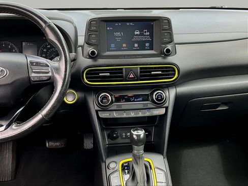 Used 2020 Hyundai Kona Limited FWD image 9