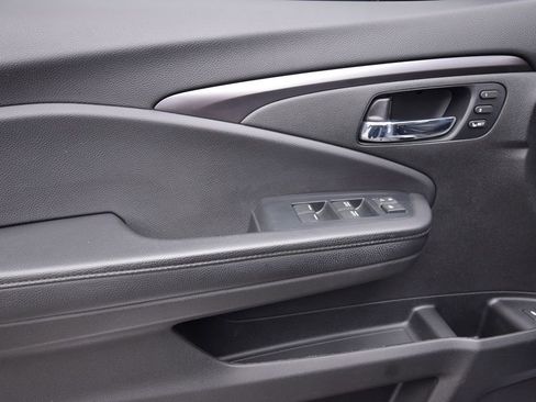 Used 2022 Honda Pilot Special Edition image 29