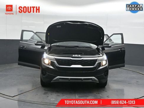 Used 2023 Kia Seltos S w/ Navigation Package image 55