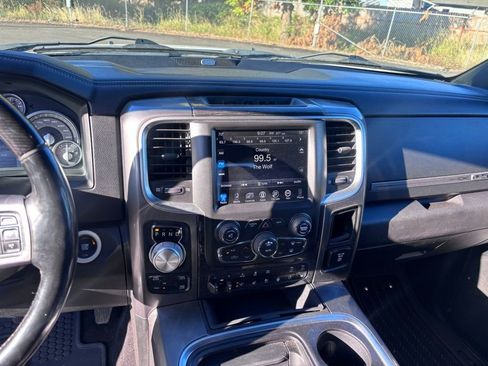 Used 2017 RAM 1500 Limited image 22