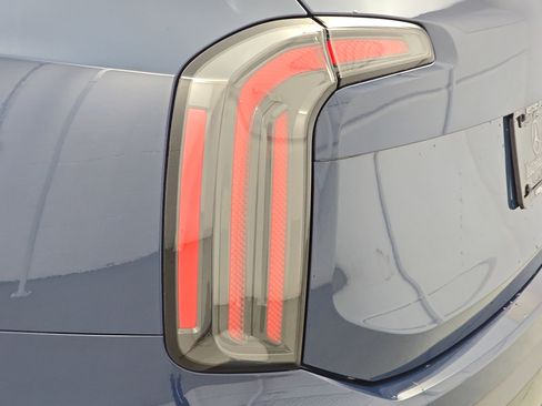 Used 2024 Kia Telluride SX X-Line image 35