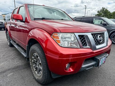 Used 2018 Nissan Frontier PRO-4X AWD/4WD image 4