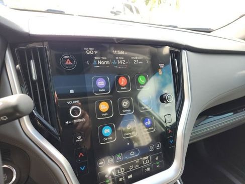 Used 2025 Subaru Outback Onyx Edition XT image 32