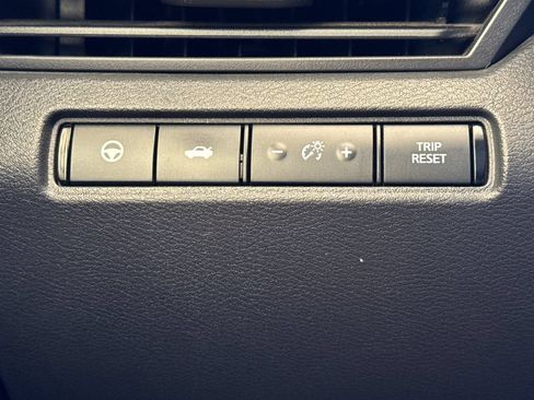 Certified 2023 Nissan Altima 2.5 SL FWD image 30