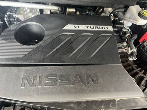 Used 2024 Nissan Rogue SV AWD/4WD image 10