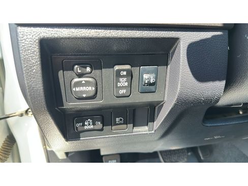 Used 2020 Toyota Tundra SR5 AWD/4WD image 20