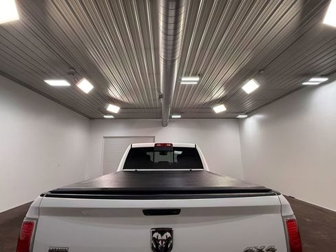 Used 2014 RAM 2500 Laramie w/ Convenience Group AWD/4WD image 27