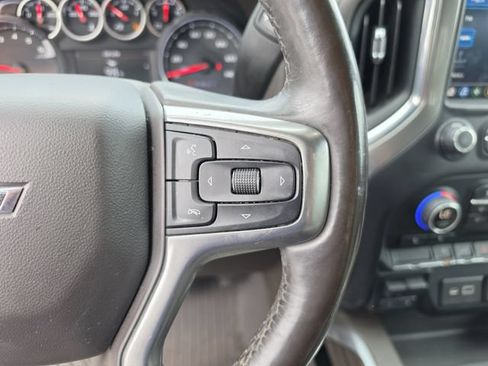 Used 2022 Chevrolet Silverado 1500 RST AWD/4WD image 33